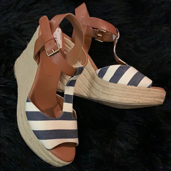 BCBGeneration Shoes - BCBGeneration Denim & Beige Espadrilles Wedges 10B